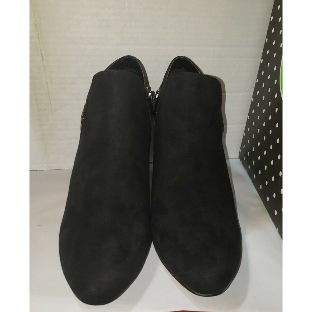 Kelly & Katie Elegant Black Ankle Booties - Picture 6 of 11
